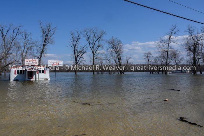 Rivers Crest Locally But Effects Still Linger Rivers Crest Locally But Effects Still Linger