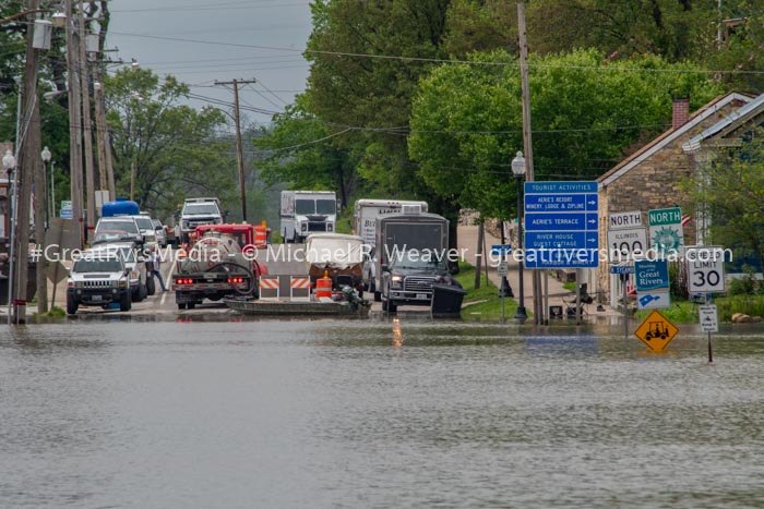 Water Water Everywhere - Nutwood Levee Overtop Possible