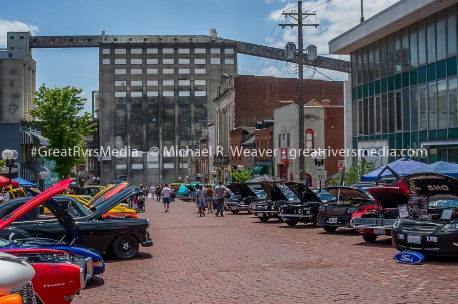 Car Show Brings Thousands