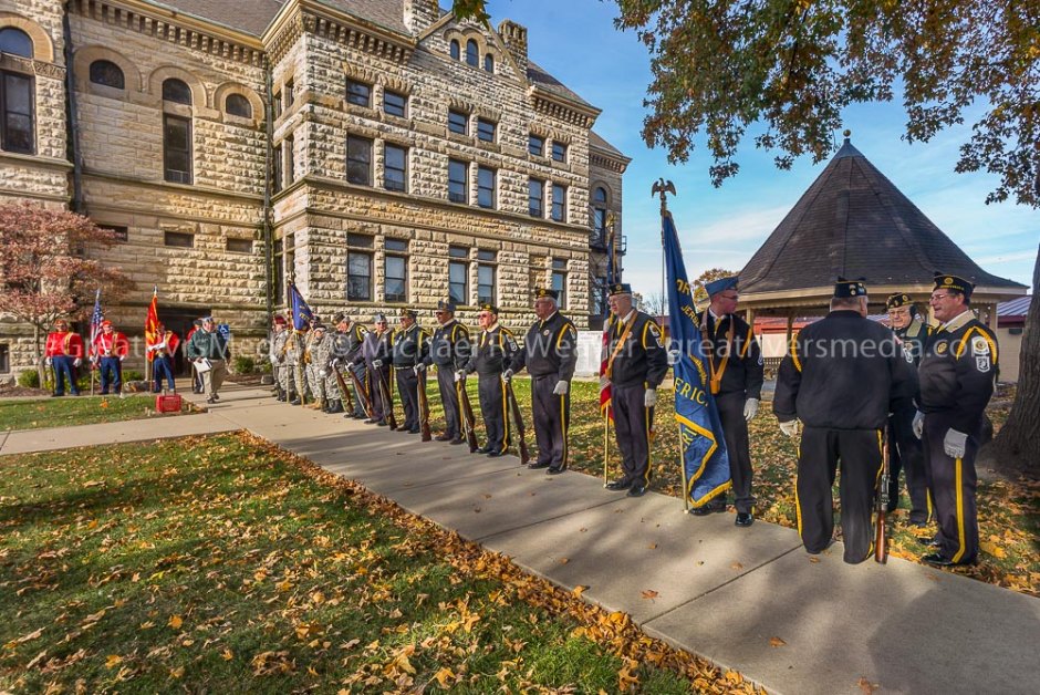 Honoring Veterans Honoring Veterans